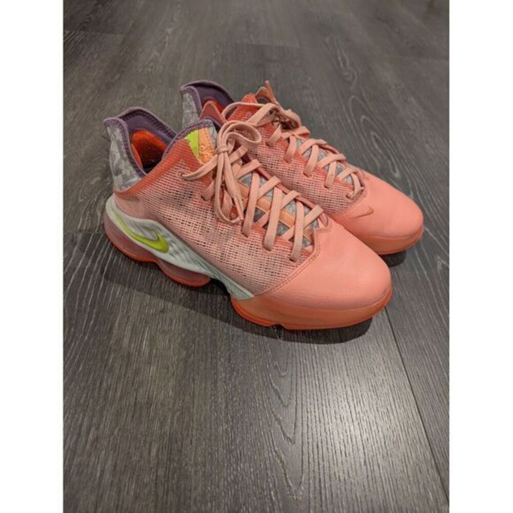 Nike Lebron 19 Low Hawaii LeBron James‎ Basketball Sneakers Size 8